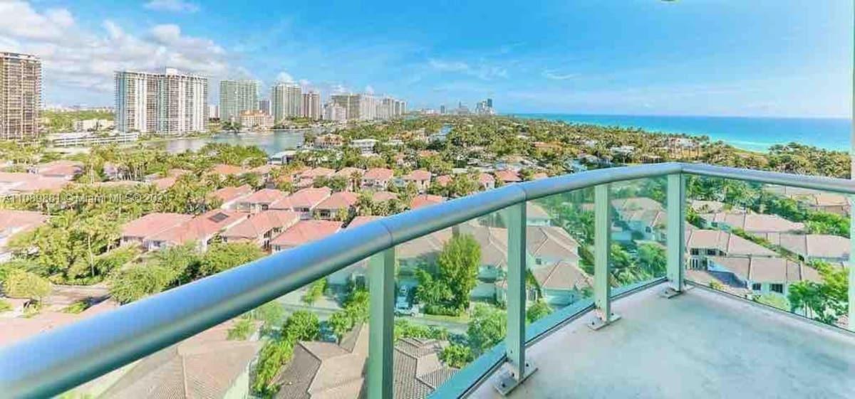 Апартаменты Breathtaking Ocean View! 15Th Floor Майами-Бич Экстерьер фото