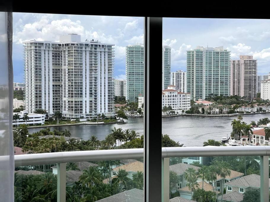 Апартаменты Breathtaking Ocean View! 15Th Floor Майами-Бич Экстерьер фото